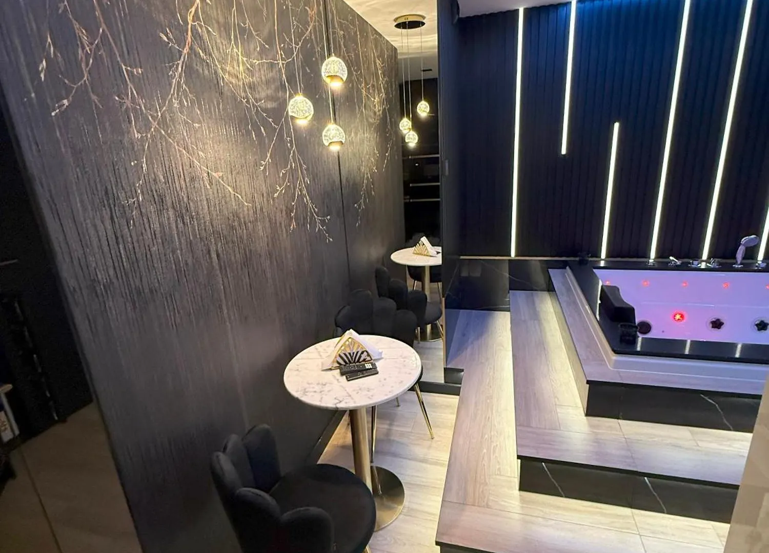 Apartment Wislane Tarasy 2 Vip Apartamenty Jacuzzi Krakow