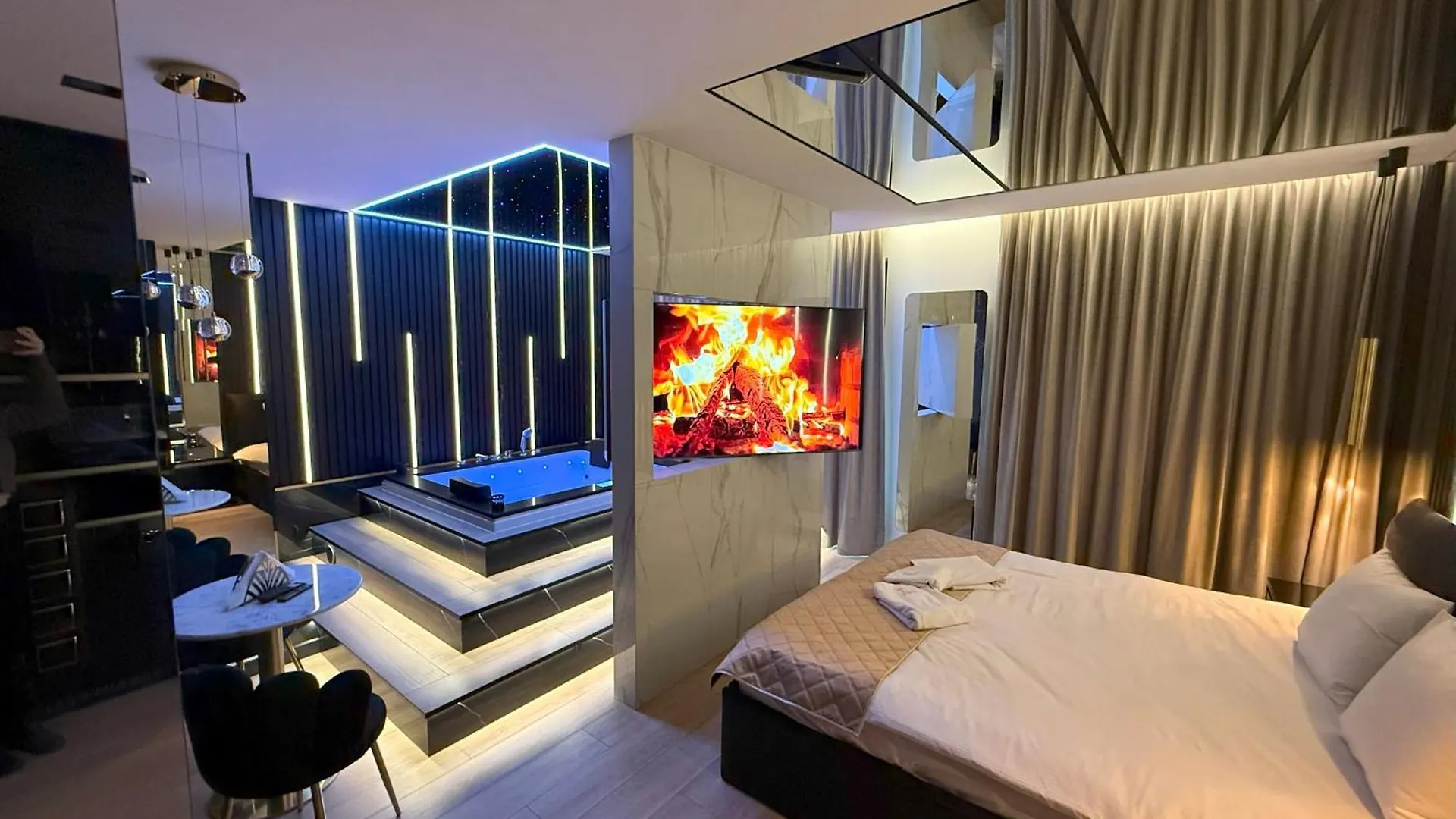 Wislane Tarasy 2 Vip Apartamenty Jacuzzi Krakow 0*,